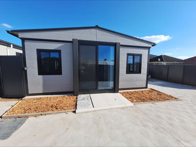 Granny flat@32 Broughton st, Old Guildford