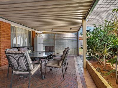 2 Osmetti Drive, Somerville