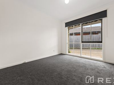 7 Franks Way, Cranbourne North