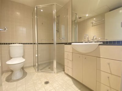 Lv 6  / 2 Jones Bay Road, Pyrmont