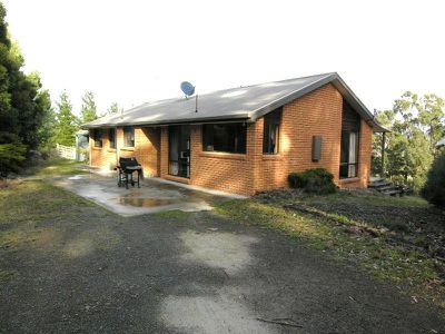 46 Cemetery Road, Cradoc