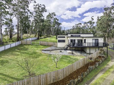 8432 Channel Highway, Cradoc