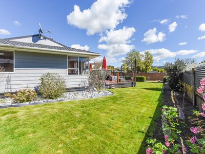 24 Hunt Terrace, Wakefield
