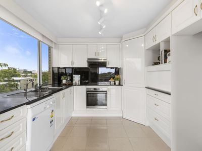 13 / 108 Macquarie Street, St Lucia