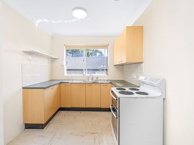 4 / 28 Hampstead Road, Homebush West