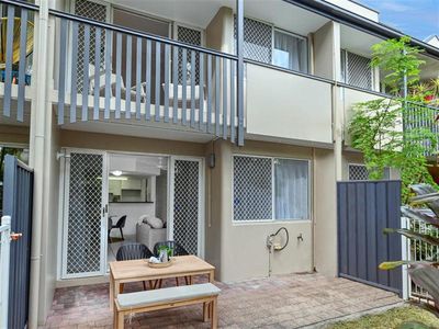 3 / 3 Quetta Close, Manoora