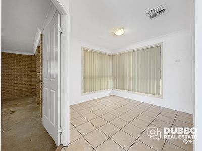 3 Lancaster Park Place, Dubbo