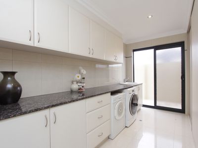 27 Ferentino Road, Stirling
