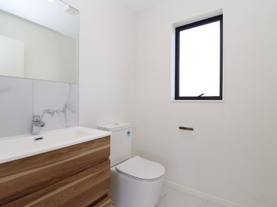 5C Devon Road, Bucklands Beach