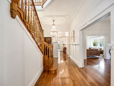 6  Webb Avenue , Glenside