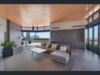 913 / 289 Grey Street, South Brisbane