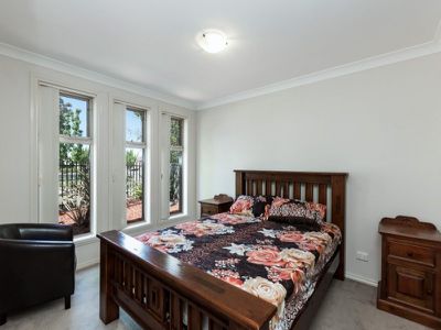 5 Secret Garden Way, Tarneit