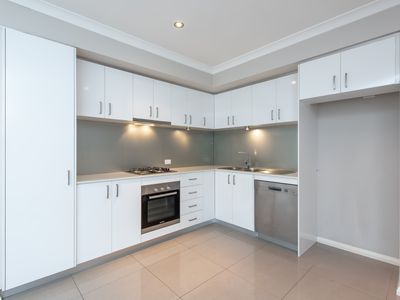 9/4 Waterloo Street, Joondanna