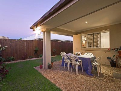 64 Higgs  Cct, Wynnum West