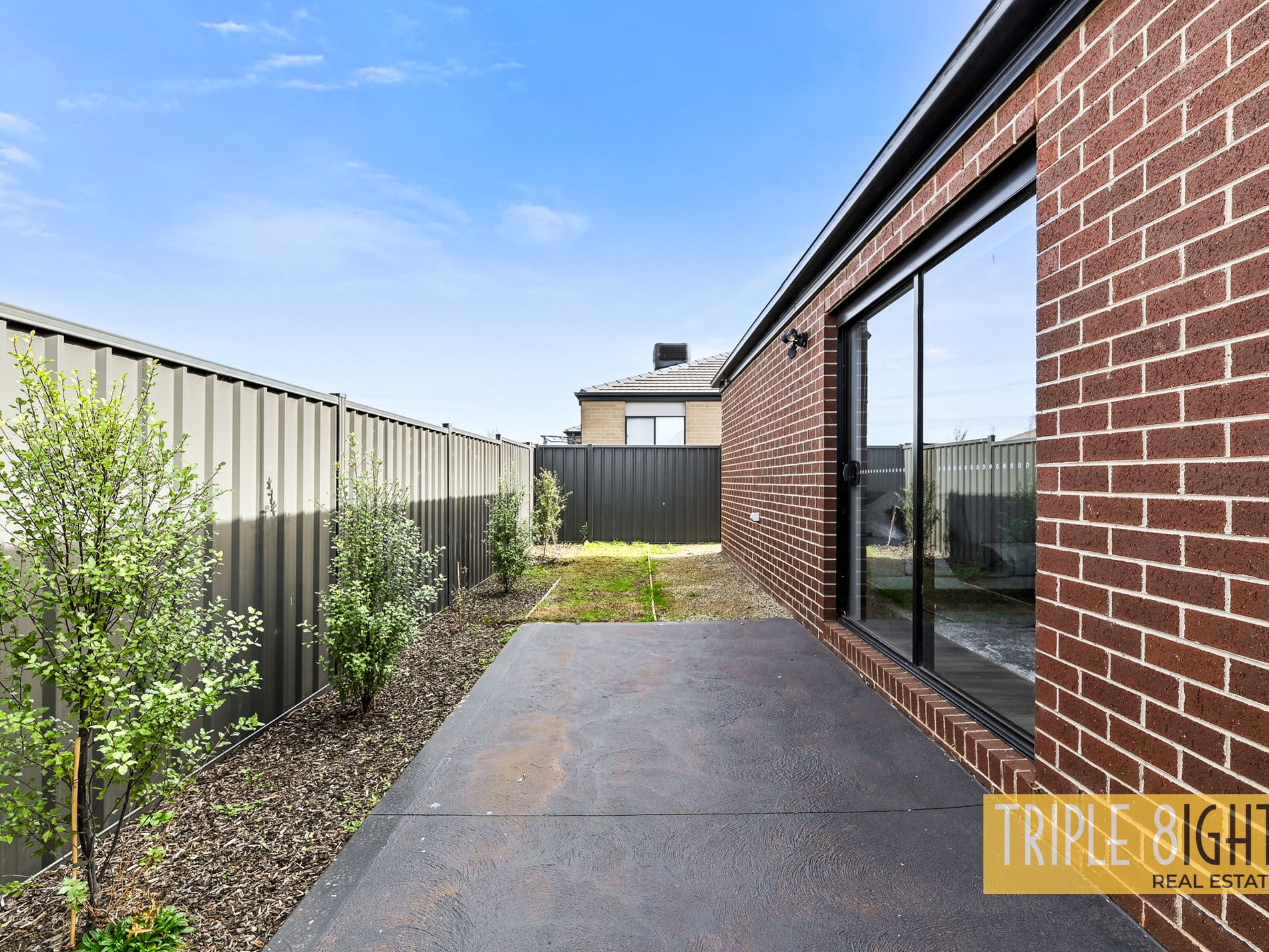 4 Yarrow Street, Cobblebank Triple 8ight Real Estate