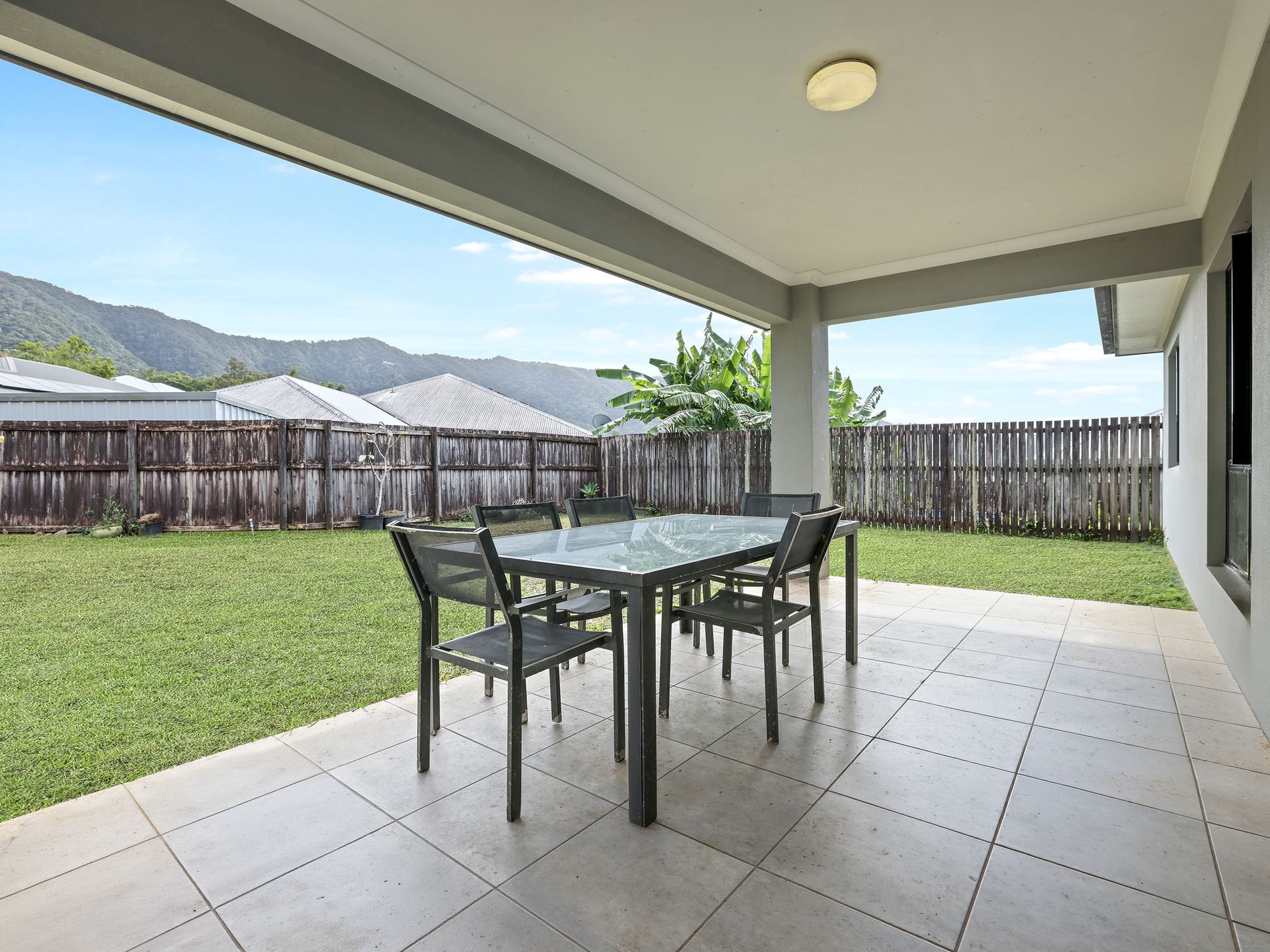 8 Hamelin Street, Bentley Park