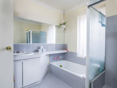 8 Jipse Crescent, East Bunbury