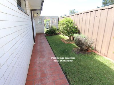 2 De Lore Crescent, Tuncurry