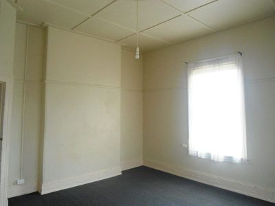 4 / 12 Thomas Street, Geelong West