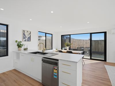 3 / 8 Imogen Court, Legana