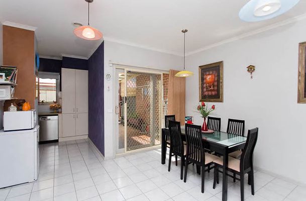 7 Meadowbank Lane, Craigieburn