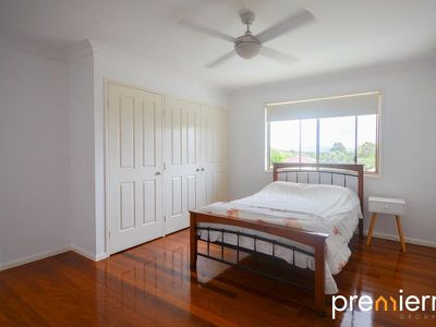 8 Dawson Court, Collingwood Park