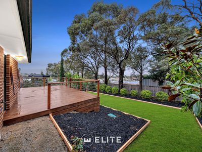 25 Ash Crescent, Pakenham