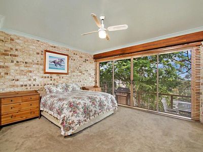 4 Knox Court, Rochedale South