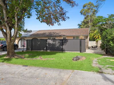 2 / 53 Riviera Avenue, Tweed Heads West