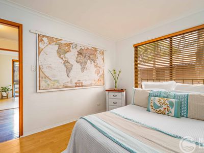 17 Robin Street, South Golden Beach