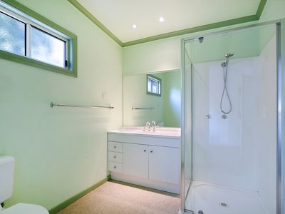 160 Junction Road, Morningside