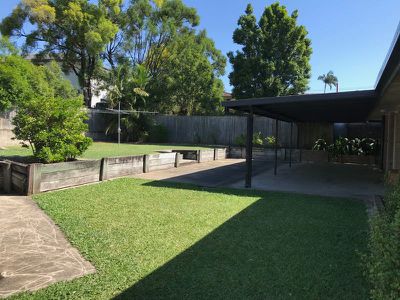 15 Milperra Road, Rochedale South