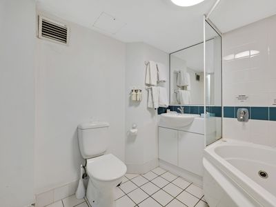 821 / 74 Northbourne Avenue, Braddon