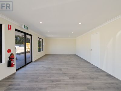 14 Crompton Road, Rockingham