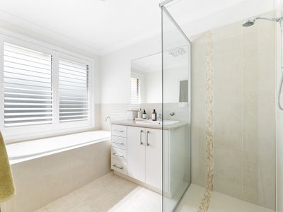 88 Cresswick Parade, Dalmeny