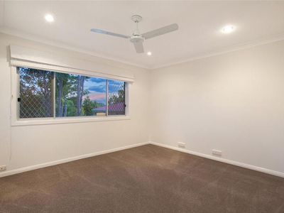 13 Wooraka Street, Rochedale South