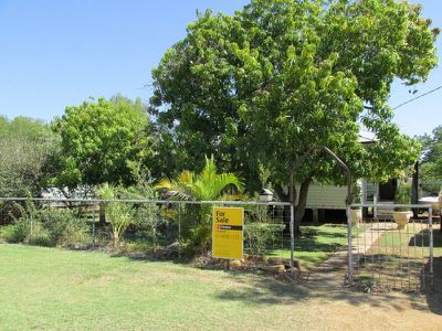 10 Heron street, Longreach