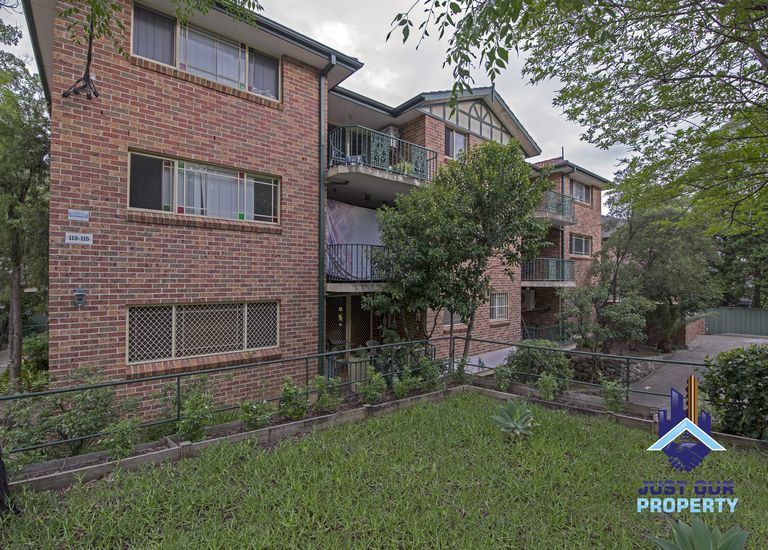 8 / 113-115 Meredith Street, Bankstown