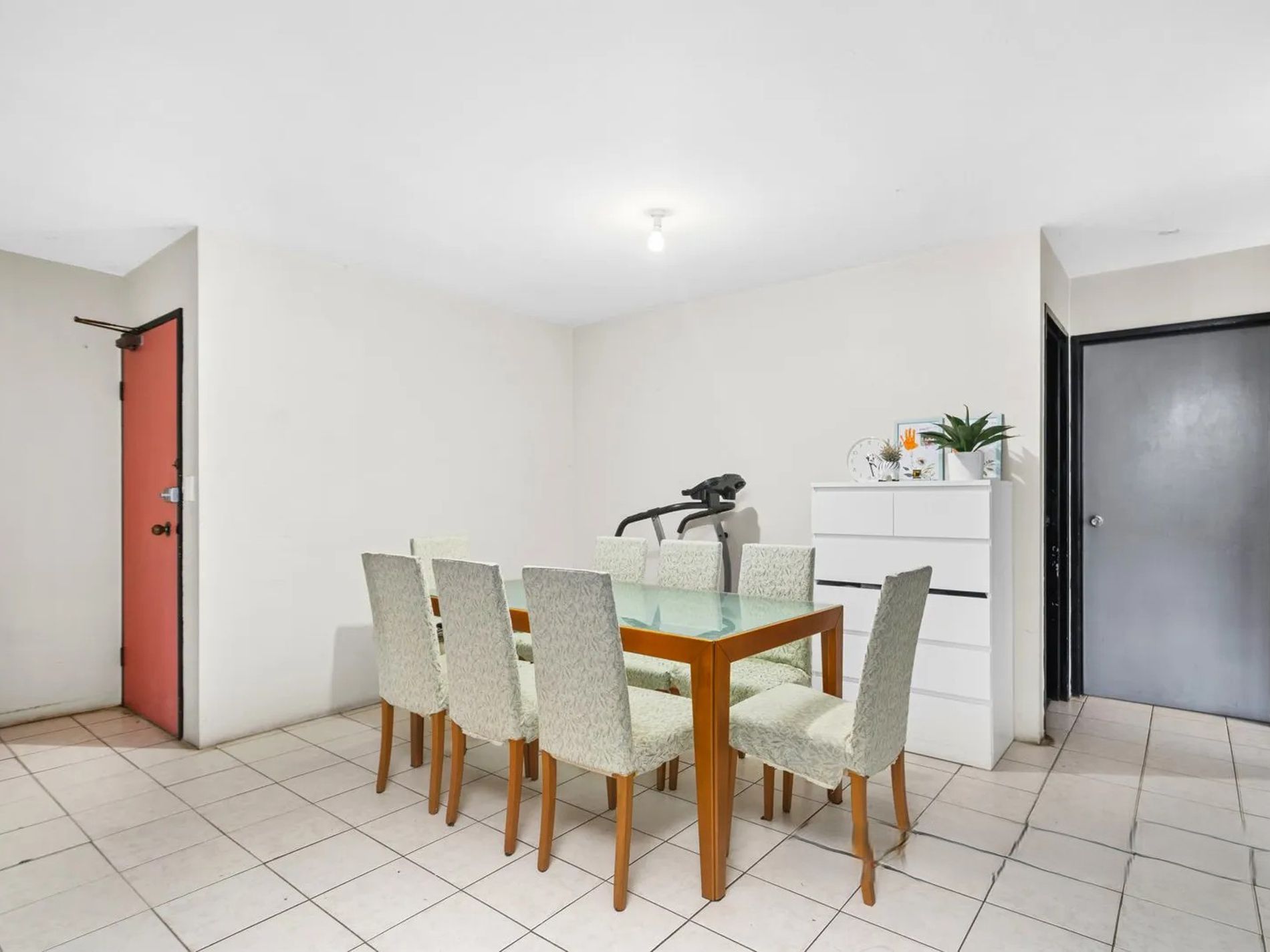 13 / 8 Dellwood St, Bankstown