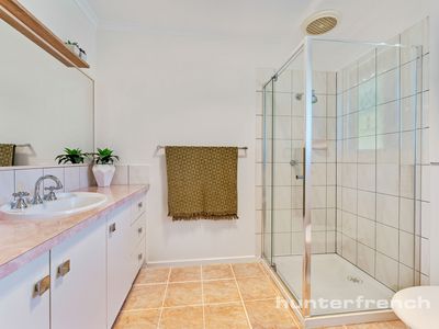 9 Banksia Court, Altona Meadows