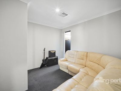 5 Wanstead Way, Ellenbrook