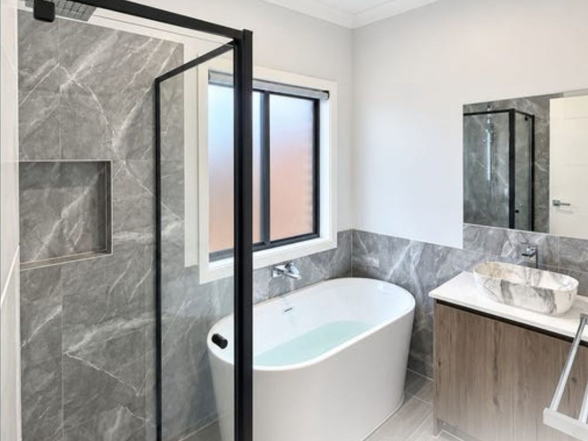 42 Orientation Avenue, Tarneit