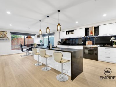 21 Tamarind Road, Cranbourne North