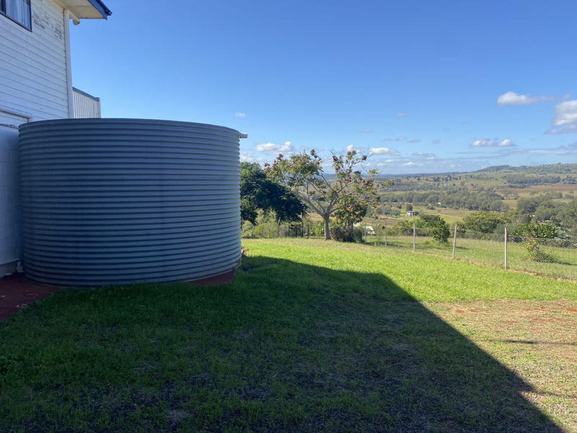 10 Meek Street, Tingoora