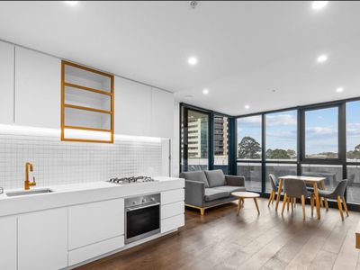 215 / 52-54 Osullivan Road, Glen Waverley