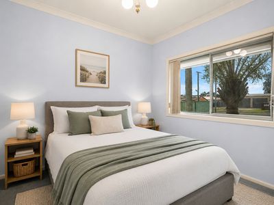 2 Second Avenue, Erowal Bay