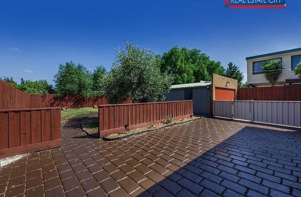 5 Coral Court, Craigieburn