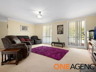 1 Clarendon Crescent, Basin View