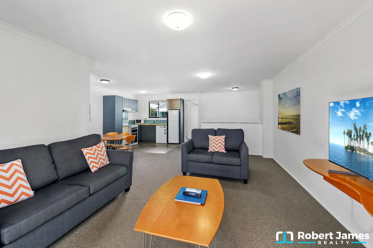 527 & 528 / 3 Hilton Tce, Tewantin