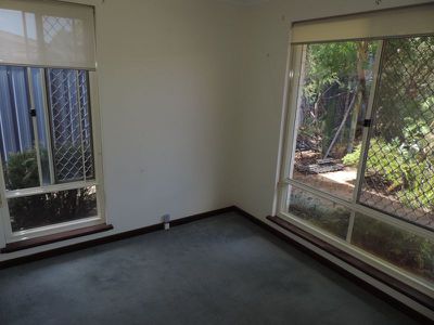 27 Halgania Way, Duncraig